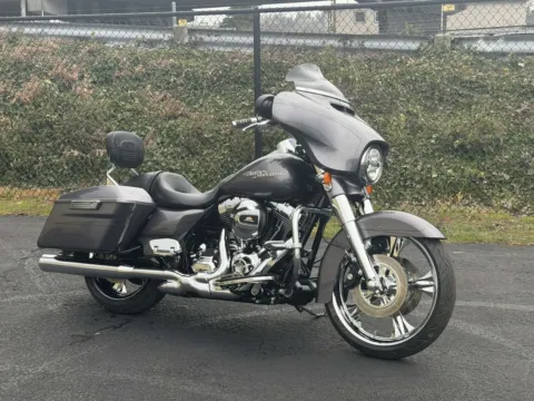 Another view of 2015 Harley-Davidson Street Glide Special for sale in Tacoma, WA at Goodfellas Motor Company