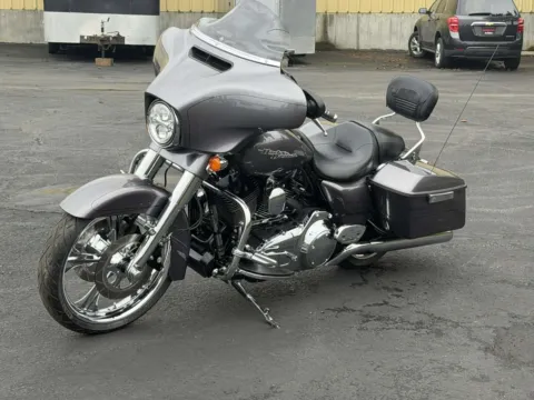 More photos of 2015 Harley-Davidson Street Glide Special at Goodfellas Motor Company, WA