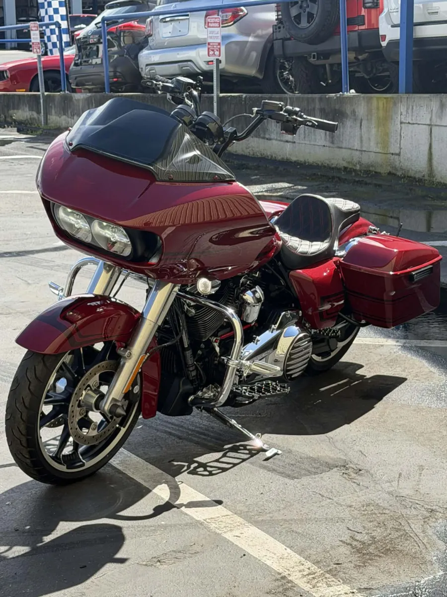 More photos of 2020 Harley-Davidson Road Glide at Goodfellas Motor Company, WA