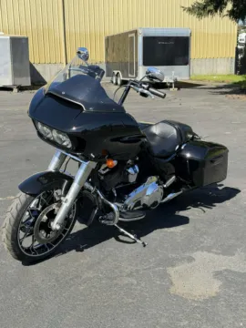 More photos of 2021 Harley-Davidson Touring Road Glide Special at Goodfellas Motor Company, WA