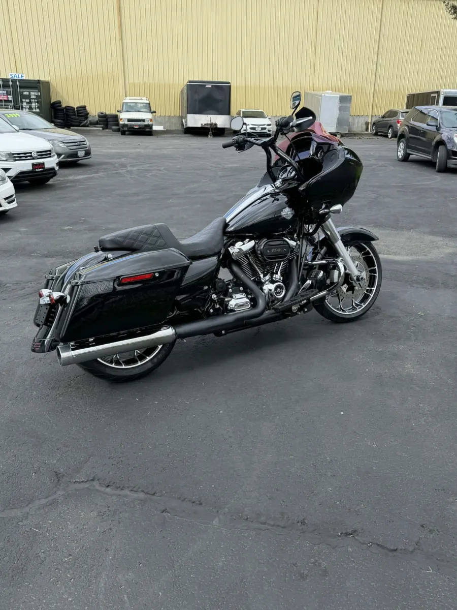More photos of 2021 Harley-Davidson Touring Road Glide Special at Goodfellas Motor Company, WA