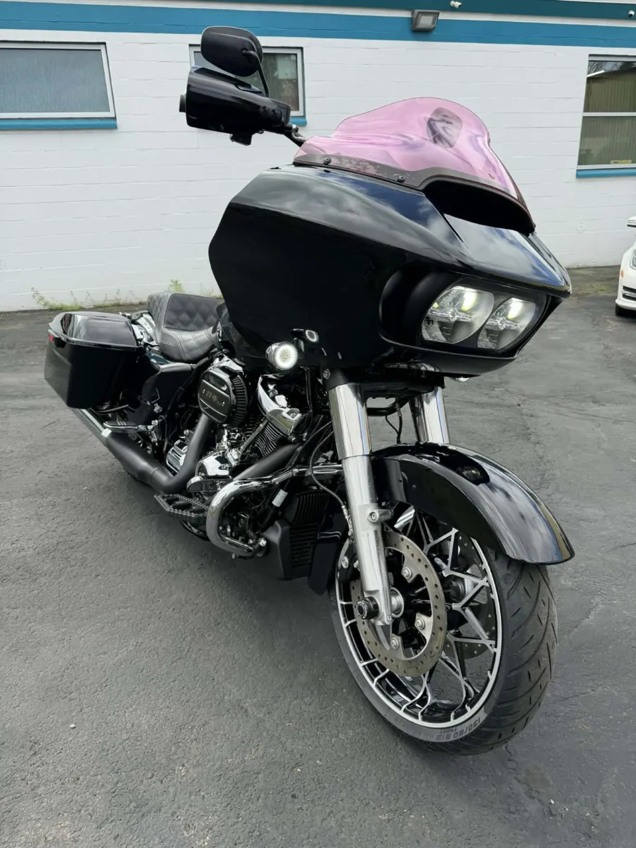 Photos of 2021 Harley-Davidson Touring Road Glide Special for sale in Tacoma, WA at Goodfellas Motor Company