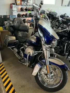 2017 Harley-Davidson Electra Glide CVO Limited for sale in Tacoma, WA