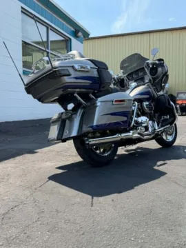 More photos of 2017 Harley-Davidson Electra Glide CVO Limited at Goodfellas Motor Company, WA
