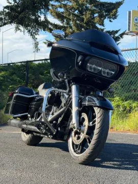More photos of 2016 Harley-Davidson Road Glide Special at Goodfellas Motor Company, WA