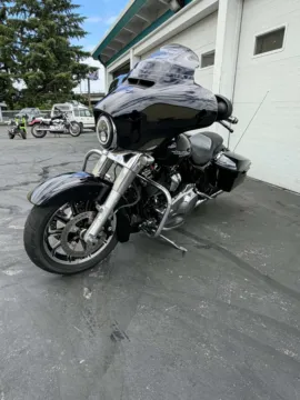 Another view of 2017 Harley-Davidson Street Glide for sale in Tacoma, WA at Goodfellas Motor Company