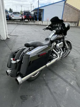 Photos of 2017 Harley-Davidson Street Glide for sale in Tacoma, WA at Goodfellas Motor Company