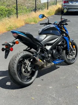 Another view of 2018 Suzuki GSX-S for sale in Tacoma, WA at Goodfellas Motor Company
