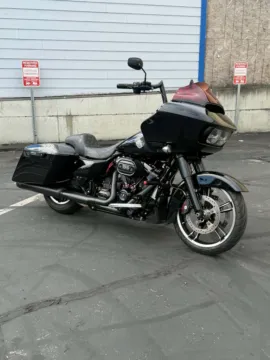 Photos of 2021 Harley-Davidson Touring Road Glide Special for sale in Tacoma, WA at Goodfellas Motor Company