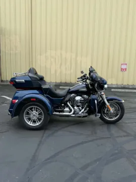 More photos of 2014 Harley-Davidson Trike Tri Glide Ultra at Goodfellas Motor Company, WA
