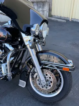 More photos of 2000 Harley-Davidson Electra Glide Classic at Goodfellas Motor Company, WA