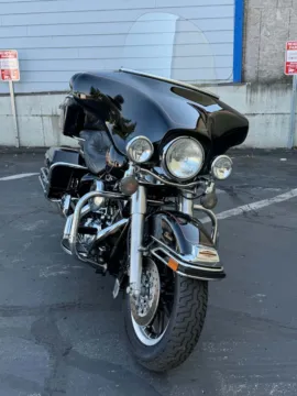Photos of 2000 Harley-Davidson Electra Glide Classic for sale in Tacoma, WA at Goodfellas Motor Company