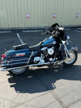 More photos of 1998 Harley-Davidson Electra Glide Ultra Classic at Goodfellas Motor Company, WA