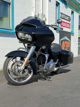 Photos of 2021 Harley-Davidson Touring Road Glide for sale in Tacoma, WA at Goodfellas Motor Company