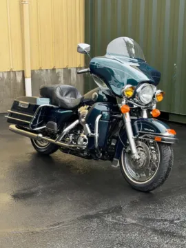 Photos of 2002 Harley-Davidson Electra Glide Ultra Classic for sale in Tacoma, WA at Goodfellas Motor Company