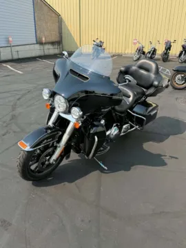 Another view of 2015 Harley-Davidson Electra Glide Ultra Limited for sale in Tacoma, WA at Goodfellas Motor Company