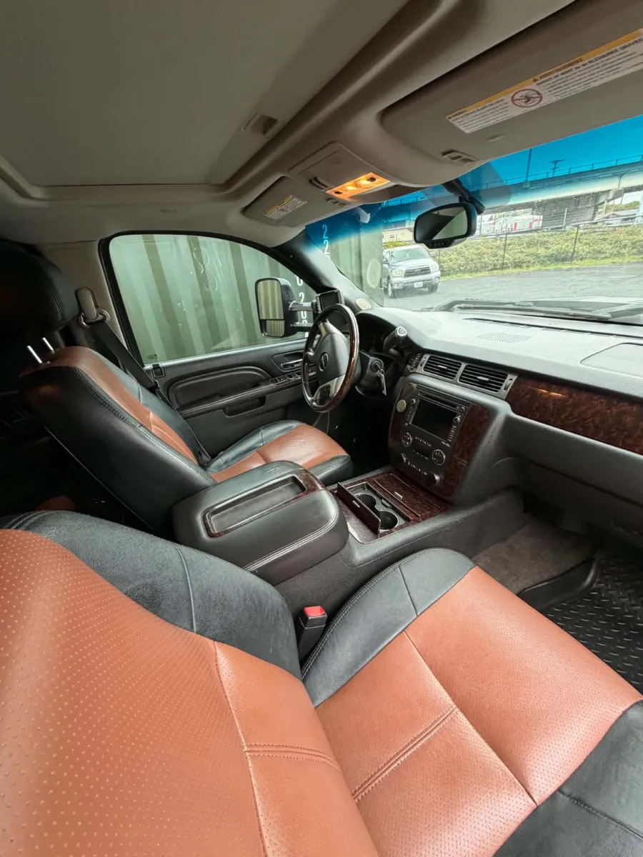 2011 GMC Sierra 2500 Denali HD Denali - Photo 13
