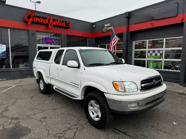 2000 Toyota Tundra Limited Access Cab 4WD for sale in Tacoma, WA