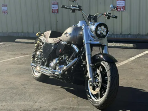 More photos of 2016 Harley-Davidson Road King at Goodfellas Motor Company, WA