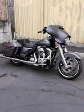 Silver 2015 Harley-Davidson Street Glide Special for sale in Tacoma, WA