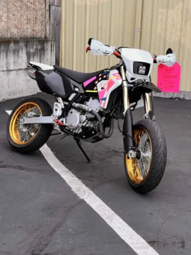 Black 2019 Suzuki DR-Z 400SM for sale in Tacoma, WA