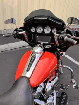 Photos of 2017 Harley-Davidson Street Glide Special for sale in Tacoma, WA at Goodfellas Motor Company