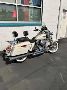 More photos of 2015 Harley-Davidson Road King at Goodfellas Motor Company, WA