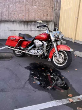 Red 2005 Harley-Davidson Road King for sale in Tacoma, WA