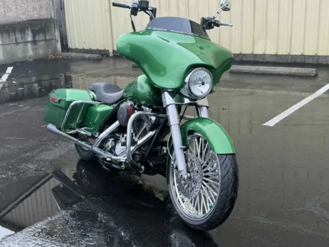 Another view of 2005 Harley-Davidson Electra Glide Ultra Classic for sale in Tacoma, WA at Goodfellas Motor Company