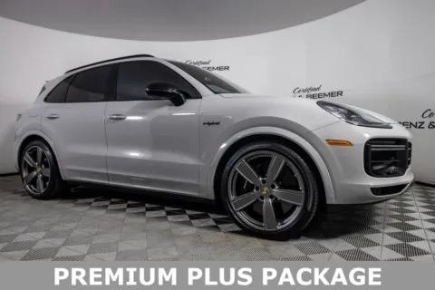 Another view of 2022 Porsche Cayenne E-Hybrid Turbo S for sale in Scottsdale, AZ at Certified Benz & Beemer Buying Center