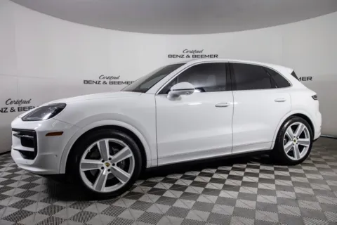 More photos of 2024 Porsche Cayenne at Certified Benz & Beemer Buying Center, AZ