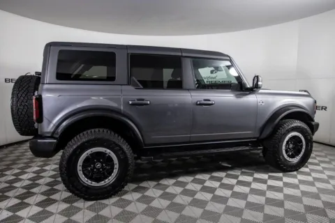 More photos of 2023 Ford Bronco Outer Banks at Certified Benz & Beemer Buying Center, AZ