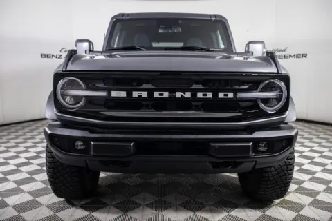More photos of 2023 Ford Bronco Outer Banks at Certified Benz & Beemer Buying Center, AZ