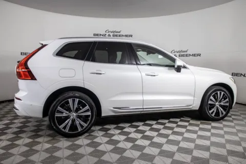 More photos of 2022 Volvo XC60 B6 Inscription at Certified Benz & Beemer Buying Center, AZ