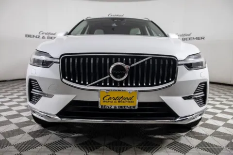 More photos of 2022 Volvo XC60 B6 Inscription at Certified Benz & Beemer Buying Center, AZ