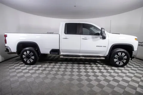 More photos of 2021 Chevrolet Silverado 2500HD LT at Certified Benz & Beemer, AZ