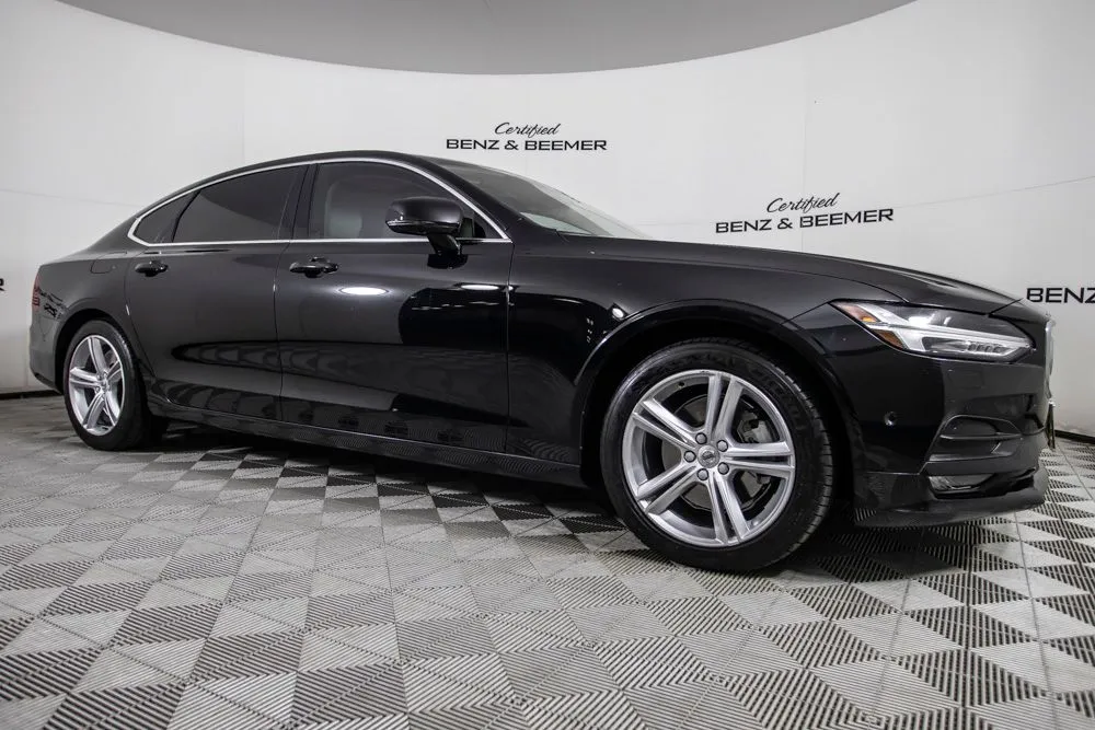 2018 Volvo S90