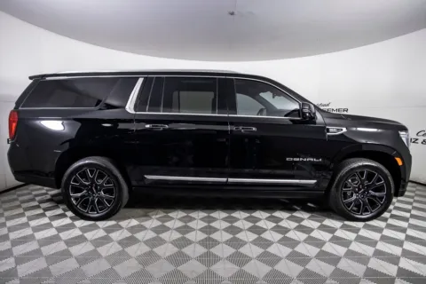 More photos of 2024 GMC Yukon XL Denali at Certified Benz & Beemer, AZ
