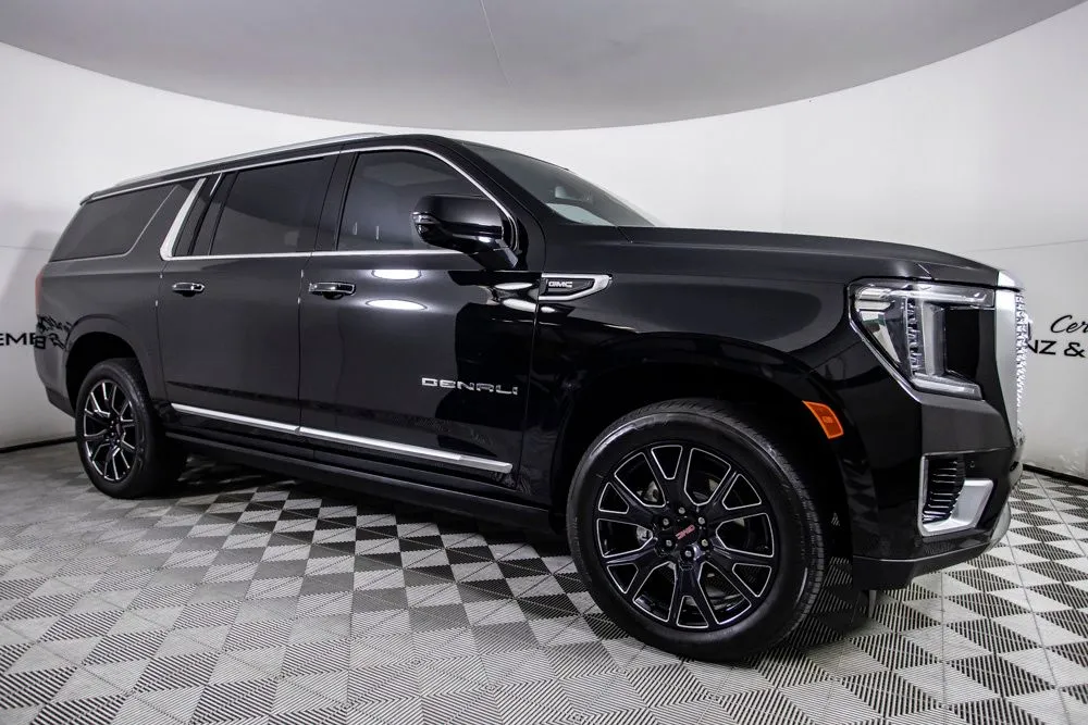 Black 2024 GMC Yukon XL Denali for sale in Scottsdale, AZ