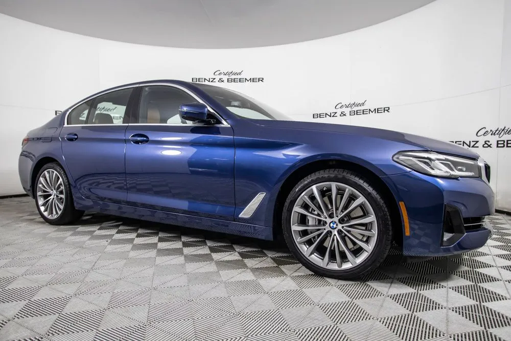 2023 BMW 5 Series 540i's photo