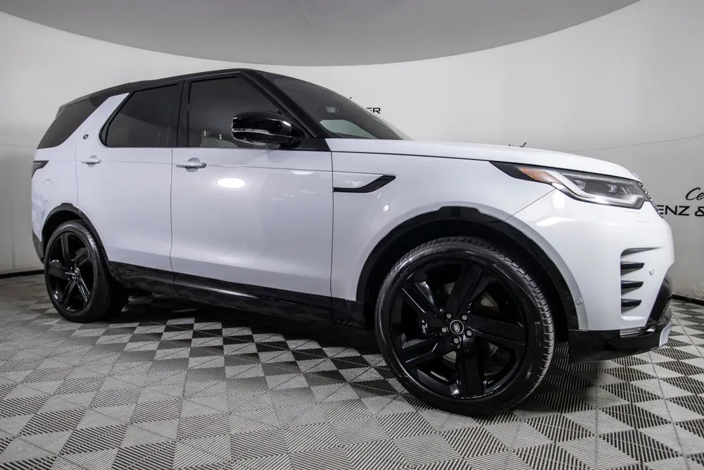 White 2023 Land Rover Discovery Metropolitan Edition for sale in Scottsdale, AZ