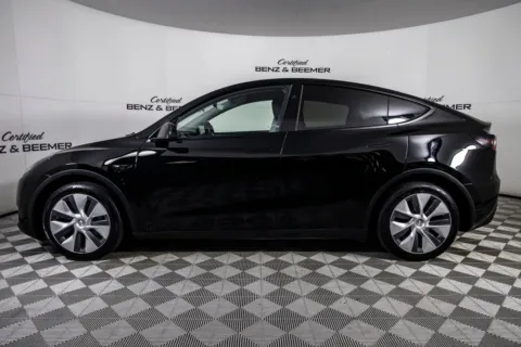 More photos of 2023 Tesla Model Y Long Range at Certified Benz & Beemer Buying Center, AZ
