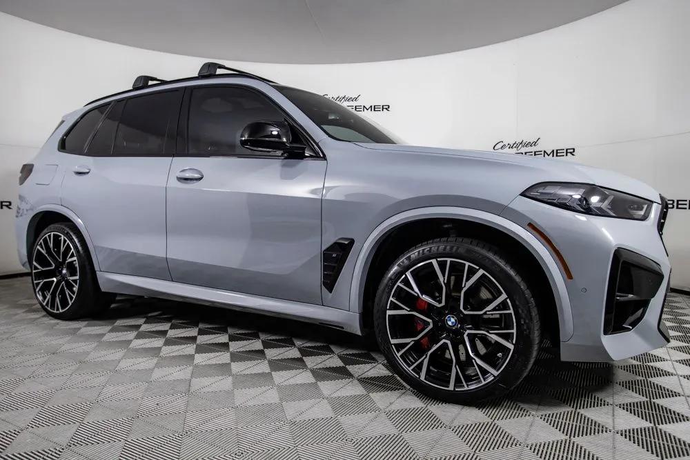 2024 BMW X5 M Base's photo
