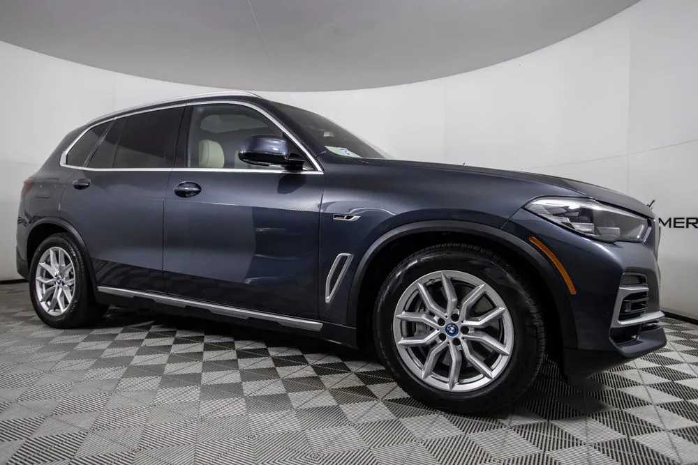 Gray 2022 BMW X5 xDrive45e for sale in Scottsdale, AZ