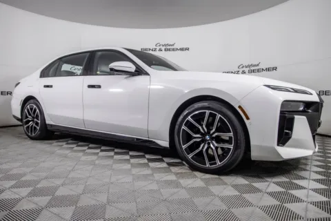 White 2023 BMW 7 Series 740i for sale in Scottsdale, AZ