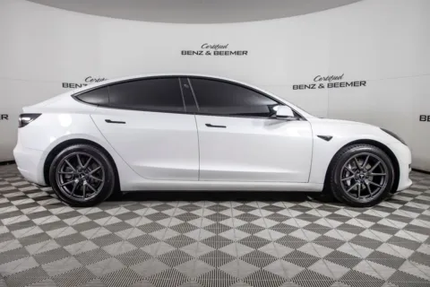 More photos of 2021 Tesla Model 3 Standard Range Plus at Certified Benz & Beemer, AZ