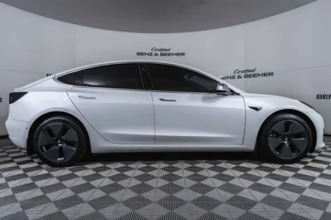 More photos of 2021 Tesla Model 3 Standard Range Plus at Certified Benz & Beemer, AZ