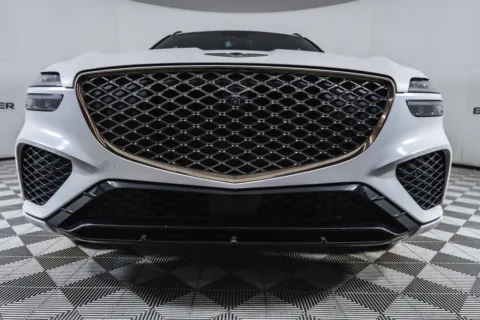 More photos of 2022 Genesis GV70 2.5T at Certified Benz & Beemer, AZ