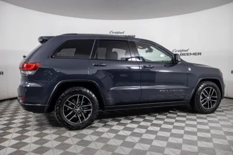 More photos of 2017 Jeep Grand Cherokee Trailhawk at Certified Benz & Beemer, AZ