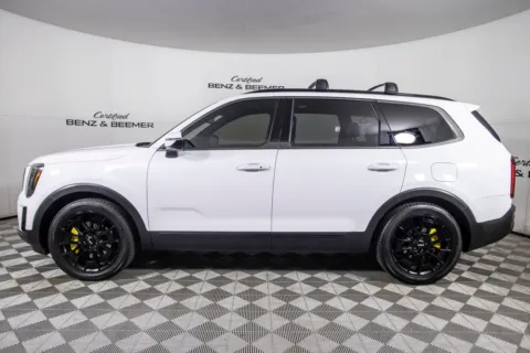 More photos of 2022 Kia Telluride SX at Certified Benz & Beemer, AZ